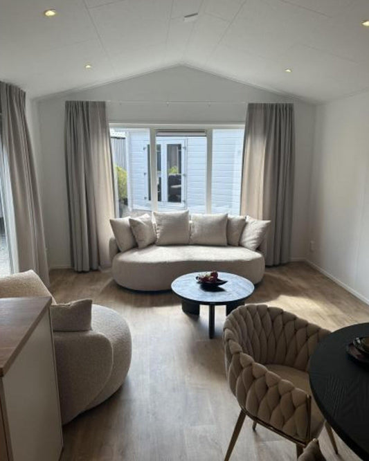 CASA MÓVIL SOLARIUM (11 X 4 M)