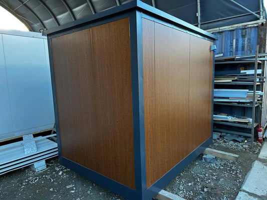 CONTENEDOR SANITARIO DOBLE DE 2 CABINAS