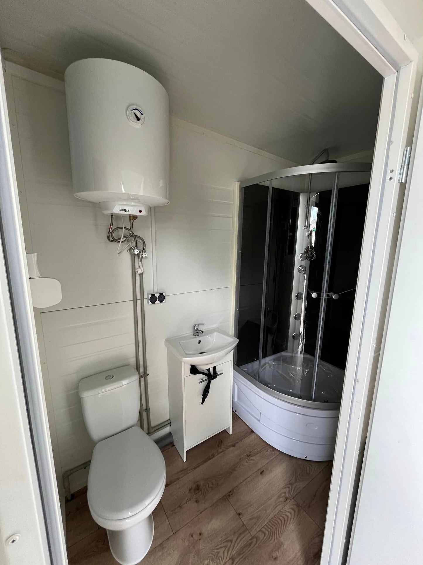 CONTENEDOR HABITABLE 5X2,5MT