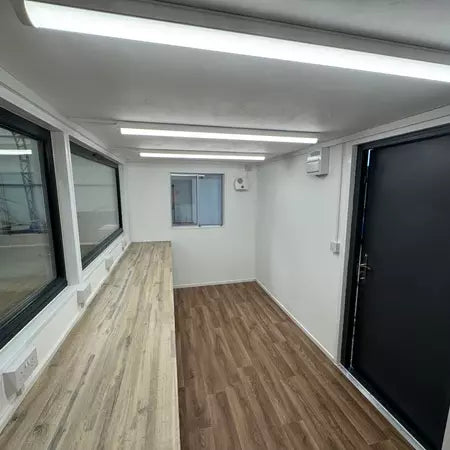 CABAÑA PERSONALIZADA 4,8 X 2,4M