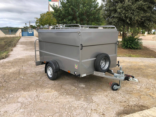 Remolque CAJA CERRADA 1 EJE CON RESPIRADEROS.