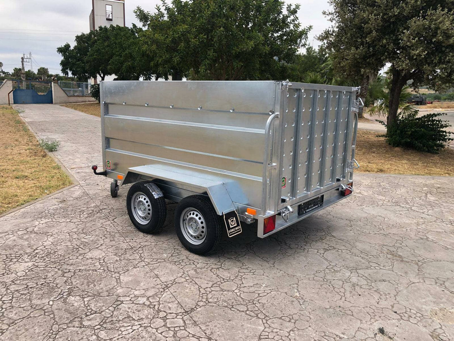 Remolque Basculante Eléctrico Hidráulico 2 Ejes