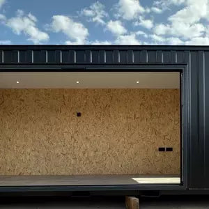 CONTENEDOR DE OFICINA 6,4 X 2,4 M CON PUERTA PLEGABLE