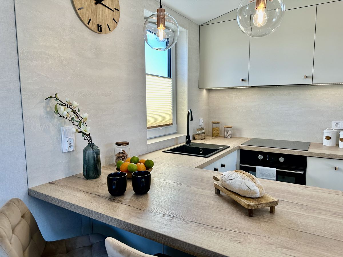 CASA MÓVIL ESMERALDA 12,90 X 4,13 MT