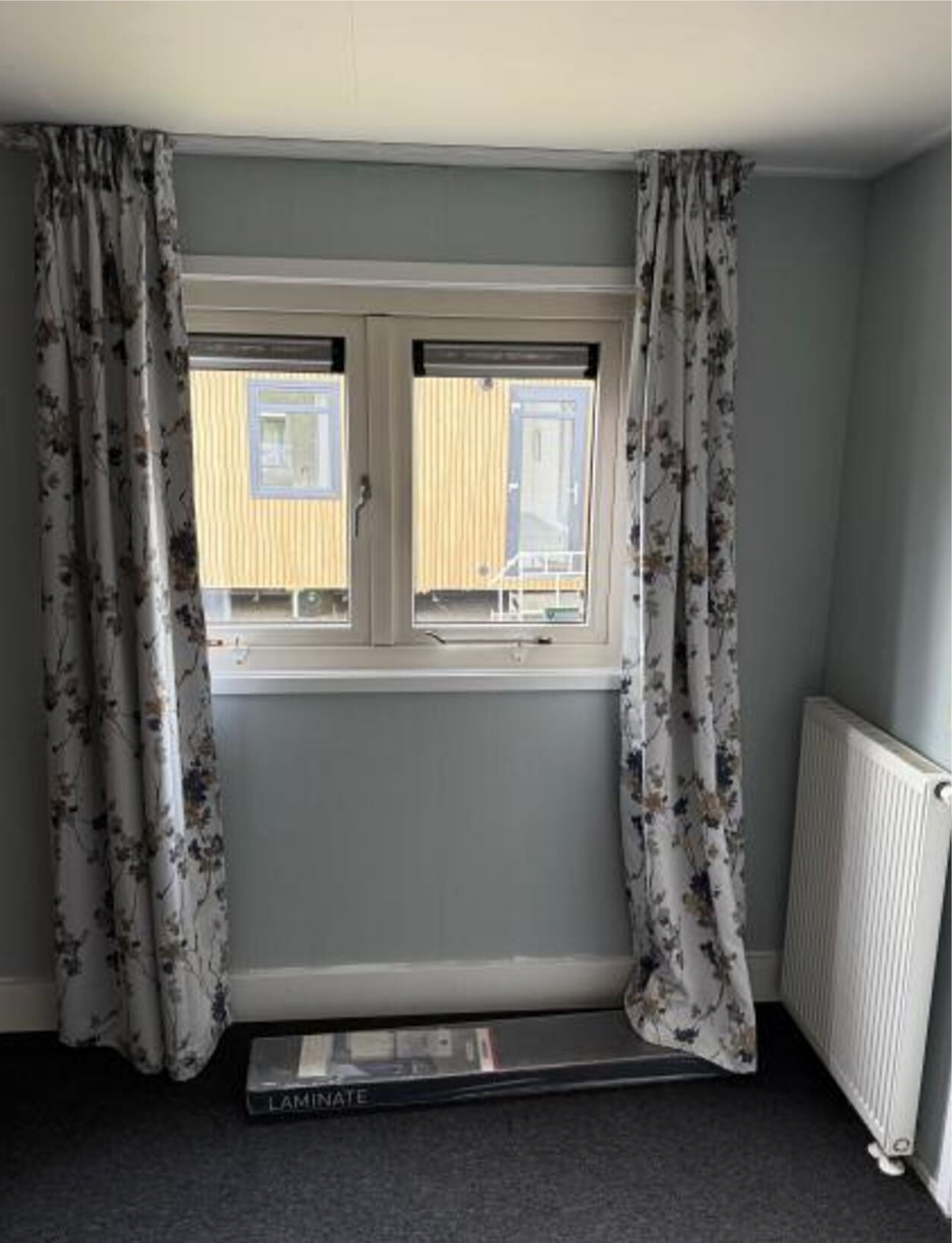 CASA MÓVIL FORMA L (10,35 X 8,55 M)