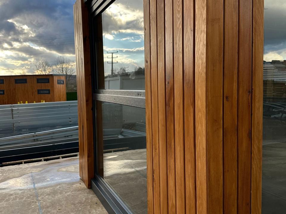 CONTENEDOR DE OFICINA 7x3