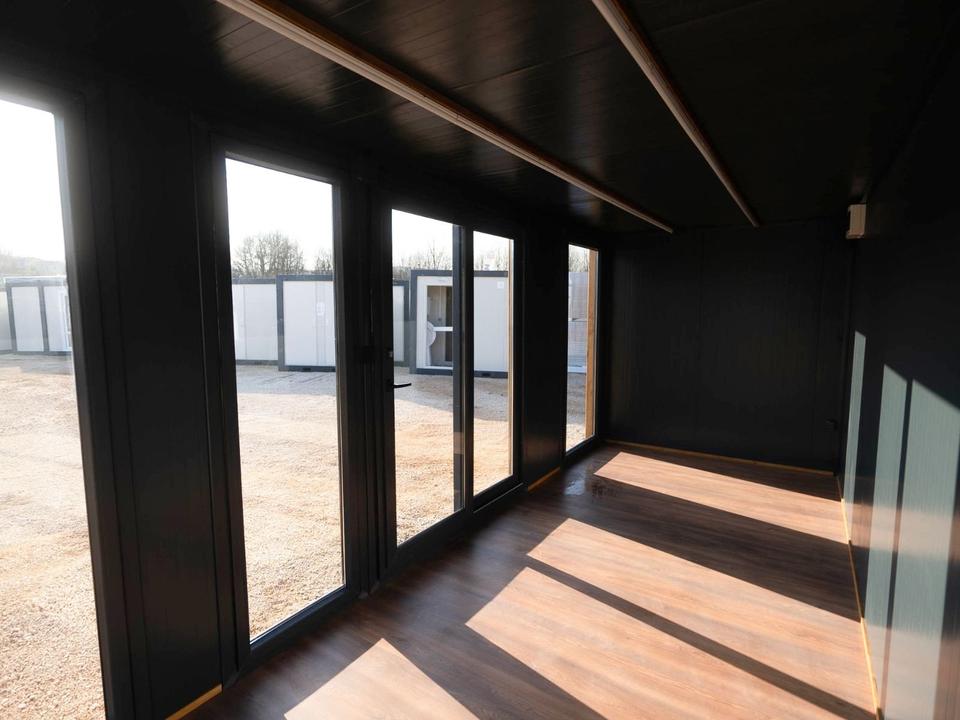 CONTENEDOR DE OFICINA 240 x 600