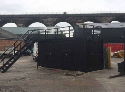 CONTENEDOR DE ENVIO DE 20 PIES CONVERTIDO EN BARRA