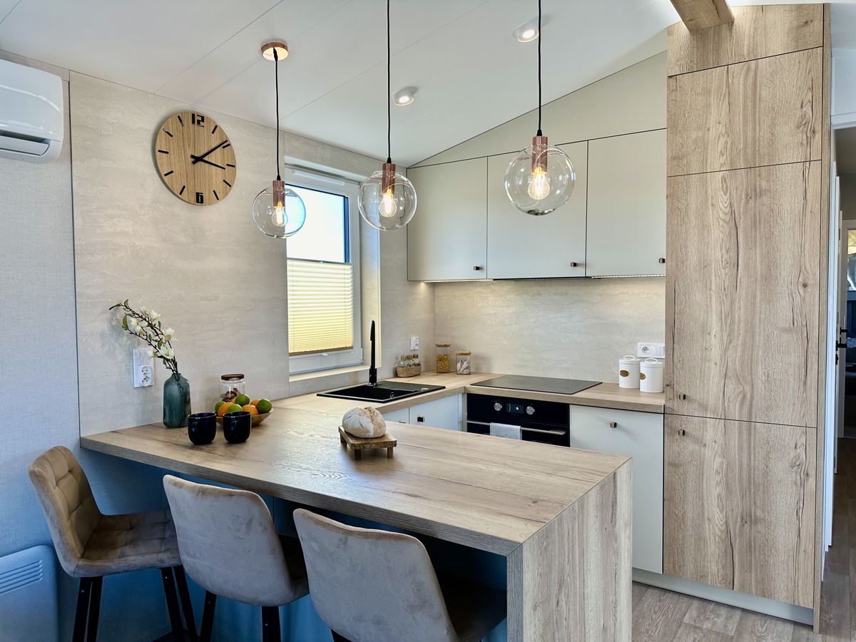 CASA MÓVIL ESMERALDA 12,90 X 4,13 MT