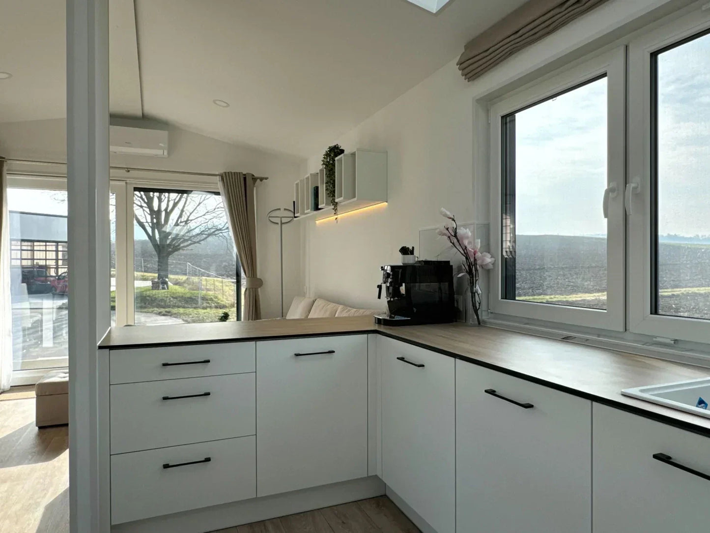 CASA MÓVIL CAPRI LUXURIOR (12,5 X 4,2 M)