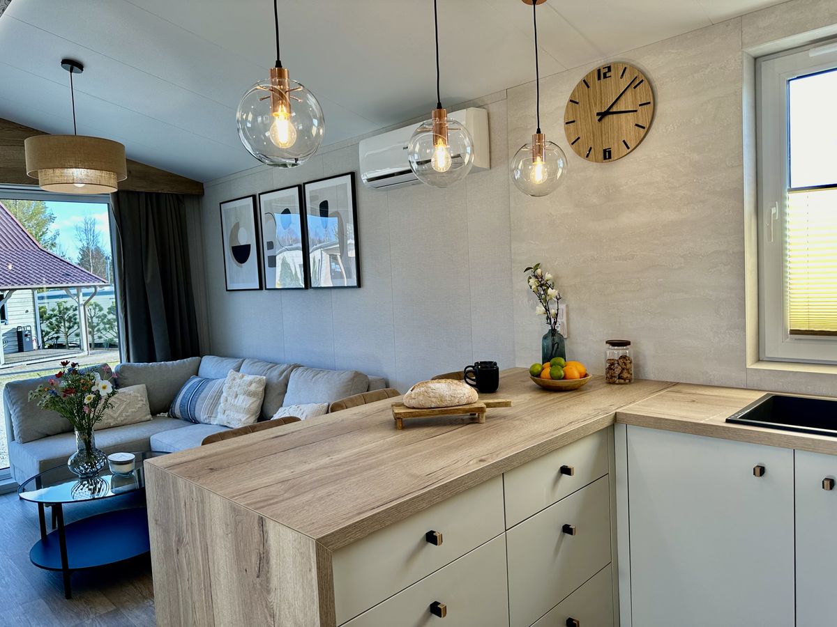 CASA MÓVIL ESMERALDA 12,90 X 4,13 MT