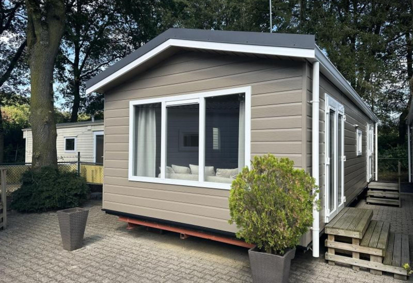 CASA MÓVIL SOLARIUM (11 X 4 M)