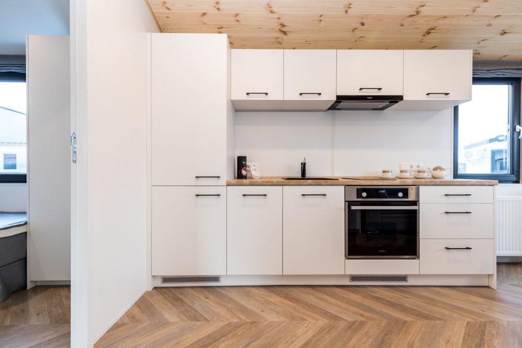 CASA MÓVIL MILFORD (8,2 X 4,2 M)