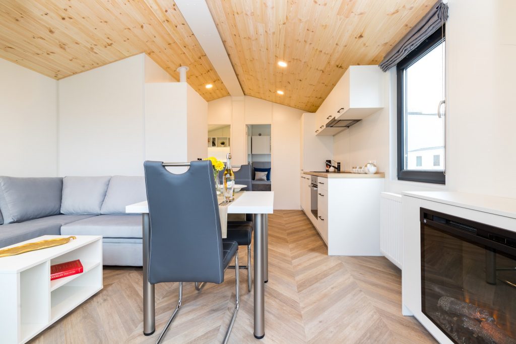 CASA MÓVIL MILFORD (8,2 X 4,2 M)