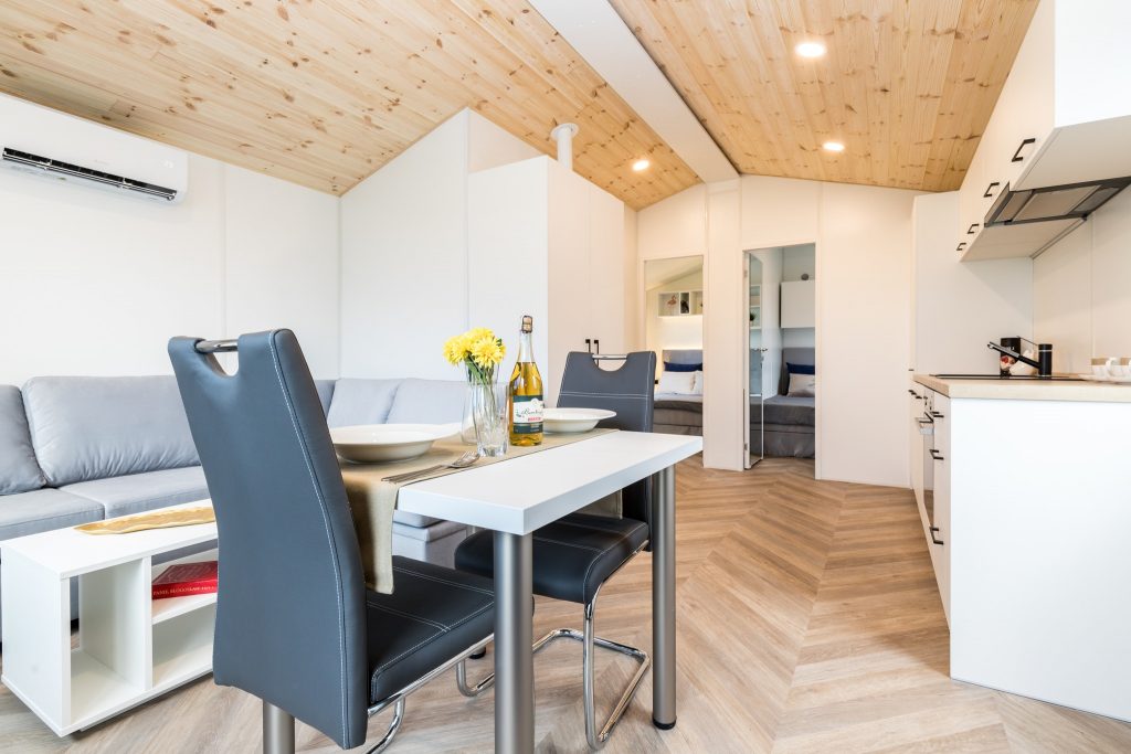 CASA MÓVIL MILFORD (8,2 X 4,2 M)