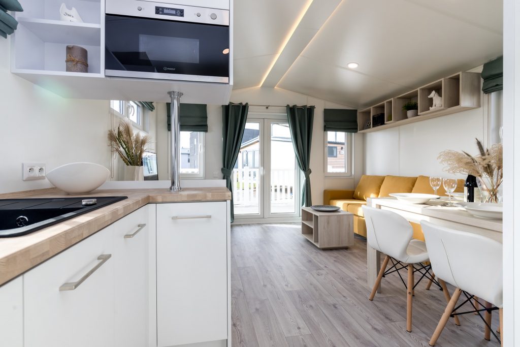 CASA MÓVIL BARRY WHITE (12,5 X 4 M)