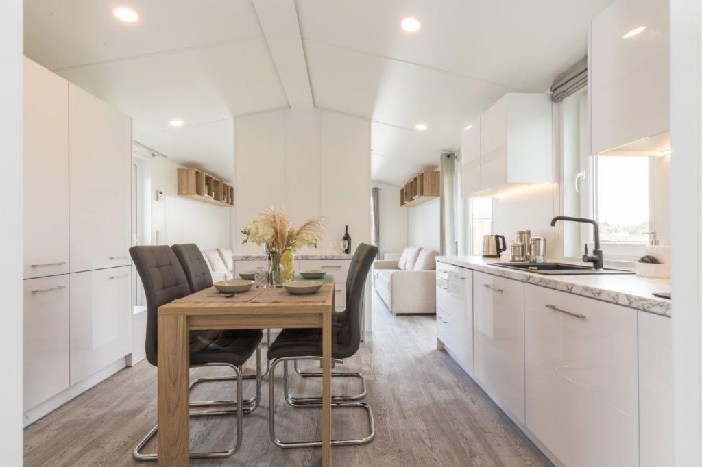 CASA MÓVIL PISCINA (12 X 4 M)