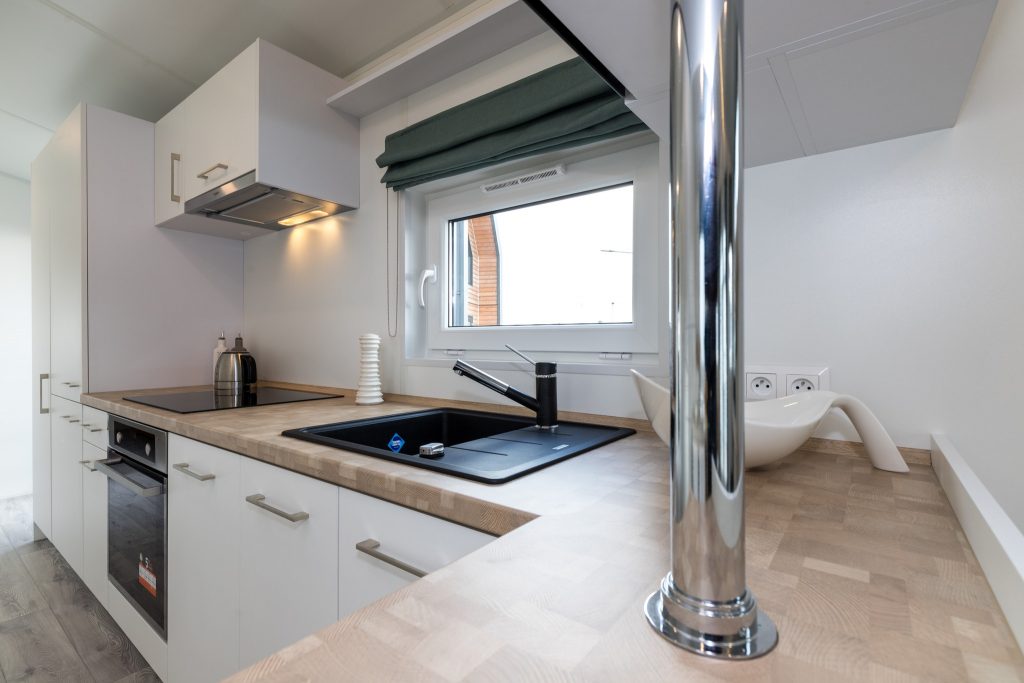 CASA MÓVIL BARRY WHITE (12,5 X 4 M)