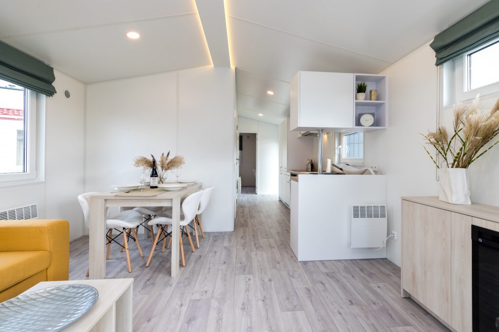 CASA MÓVIL BARRY WHITE (12,5 X 4 M)