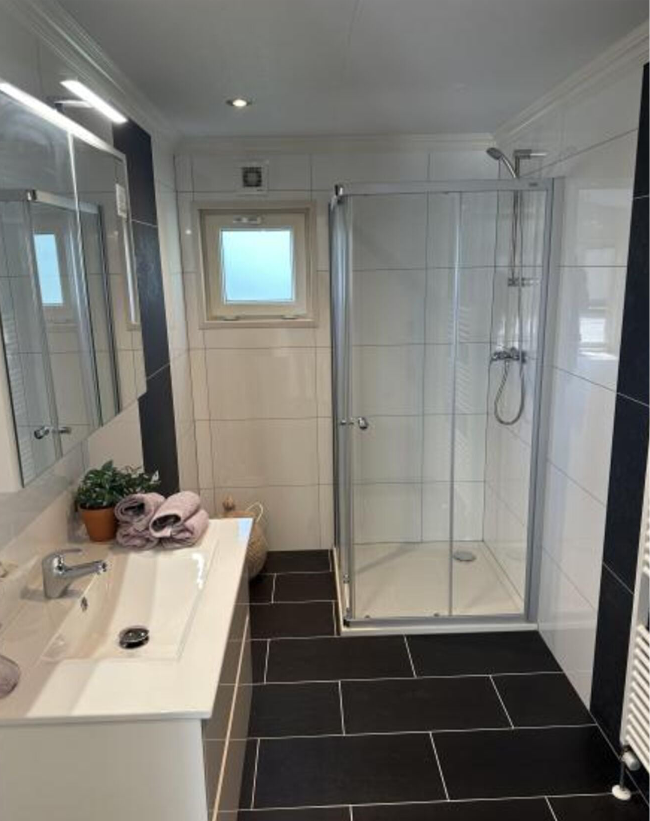 CASA MÓVIL SOLARIUM DOBLE (9,9 X 7,3 M)