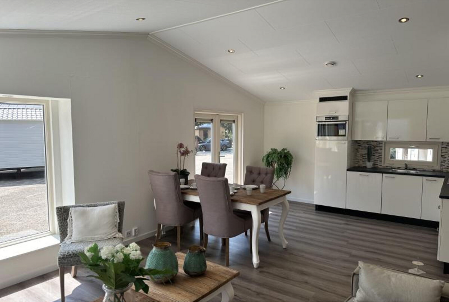 CASA MÓVIL SOLARIUM DOBLE (9,9 X 7,3 M)