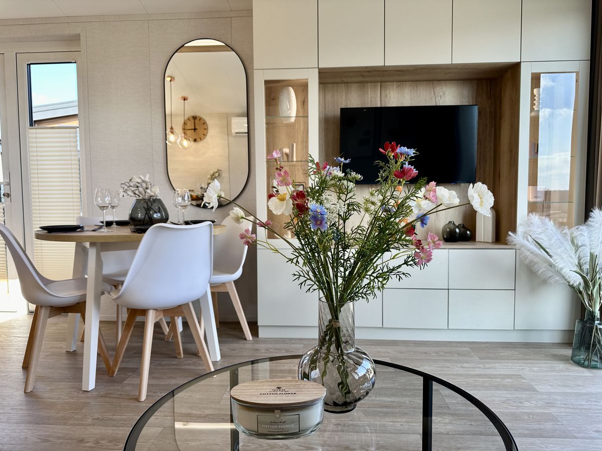 CASA MÓVIL ESMERALDA 12,90 X 4,13 MT