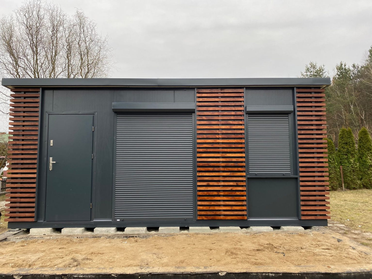 CONTENEDOR HABITABLE 6X3MT