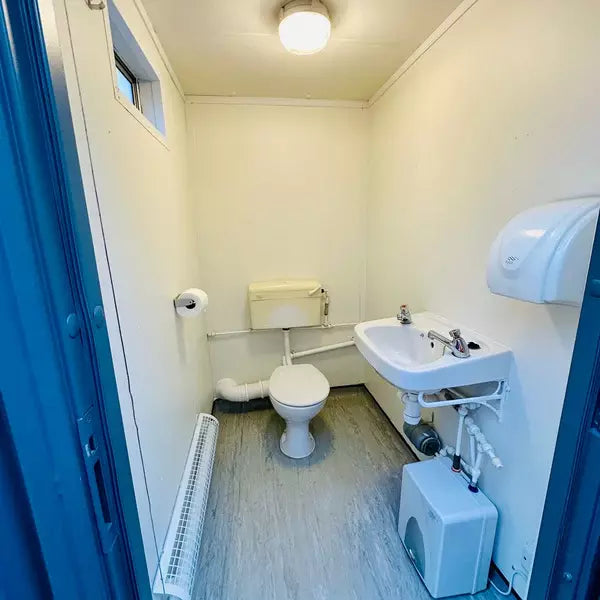 BLOQUE SANITARIO 3,6 x 2,7 m