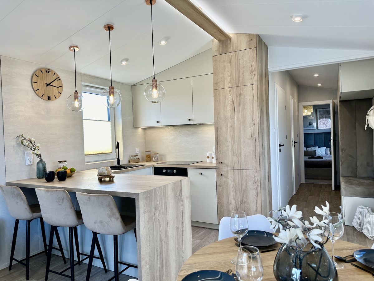 CASA MÓVIL ESMERALDA 12,90 X 4,13 MT