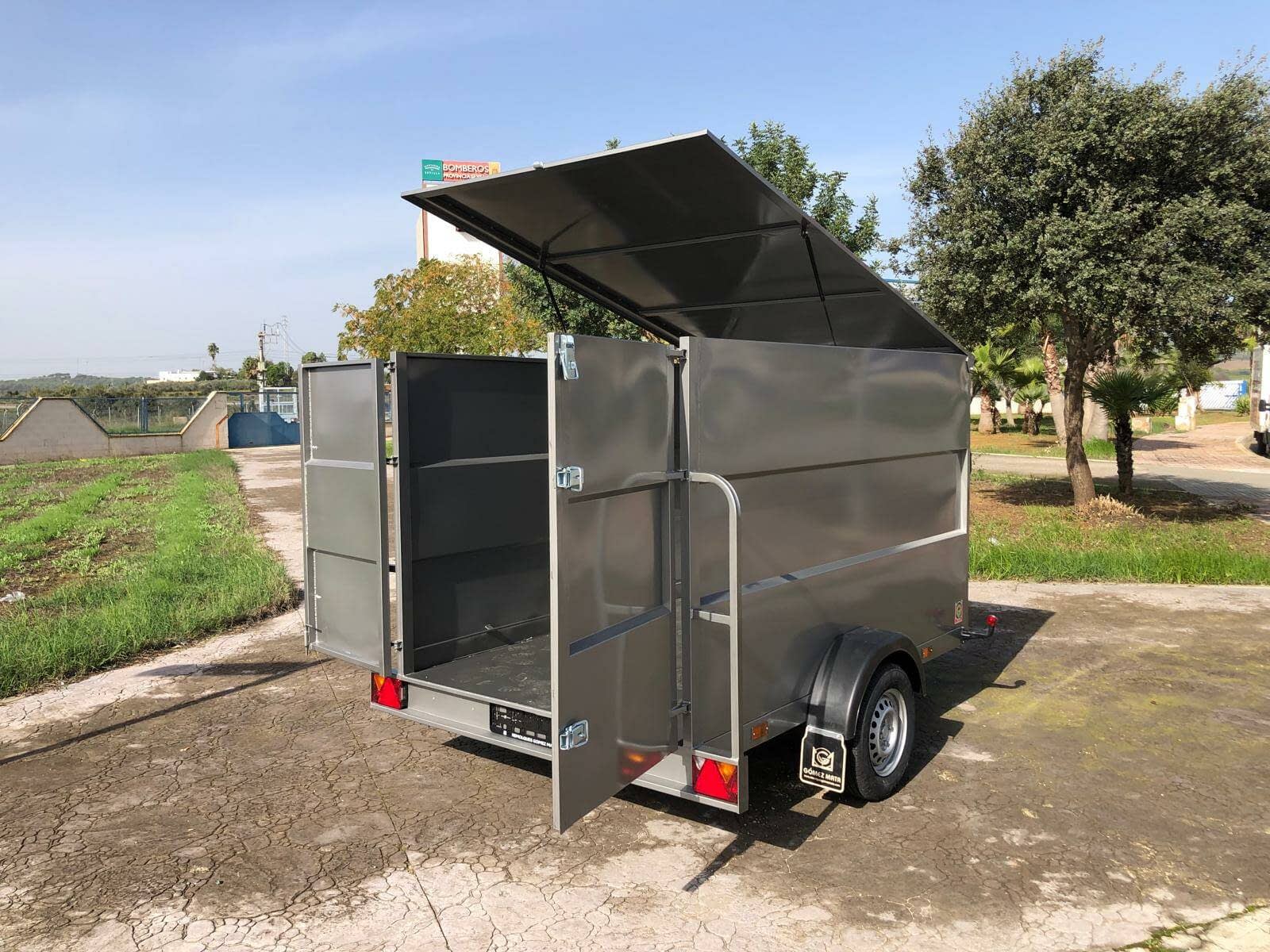 Remolque Caja Cerrada 1 Eje 2500X1300X1300