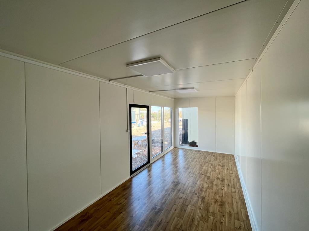 CONTENEDOR DE OFICINA 7,0 X 3,0 M