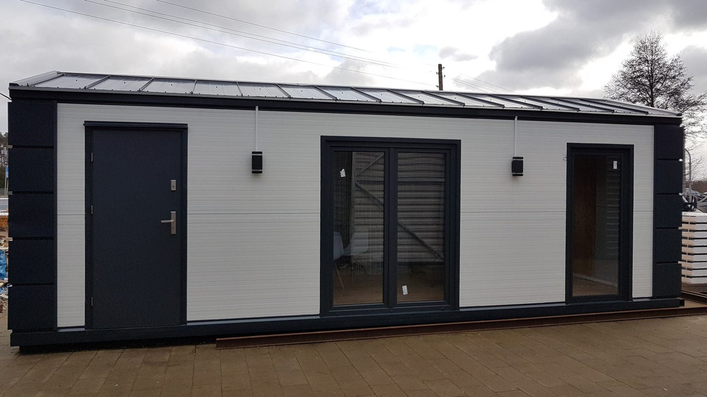 CONTENEDOR HABITABLE 8X3M