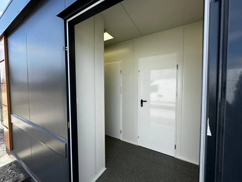 CONTENEDOR SANITARIO CON MULTIPLES UNIDADES