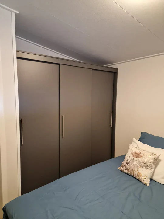 CASA MÓVIL SUEÑO 2 DORMITORIOS / 4 CAMAS (9 X 4 M)