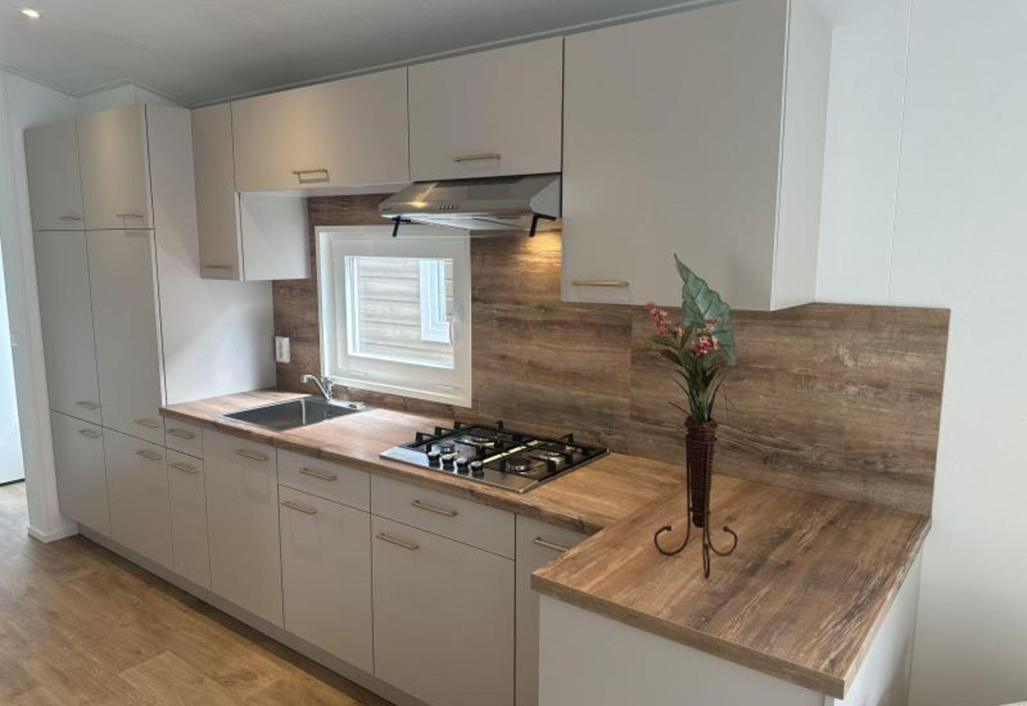 CASA MÓVIL SOLARIUM (11 X 4 M)