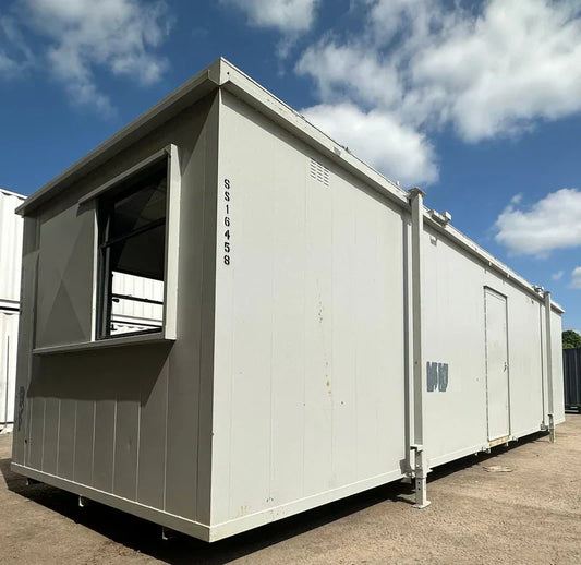 CONTENEDOR DE OFICINA DE 9,7 x 3M