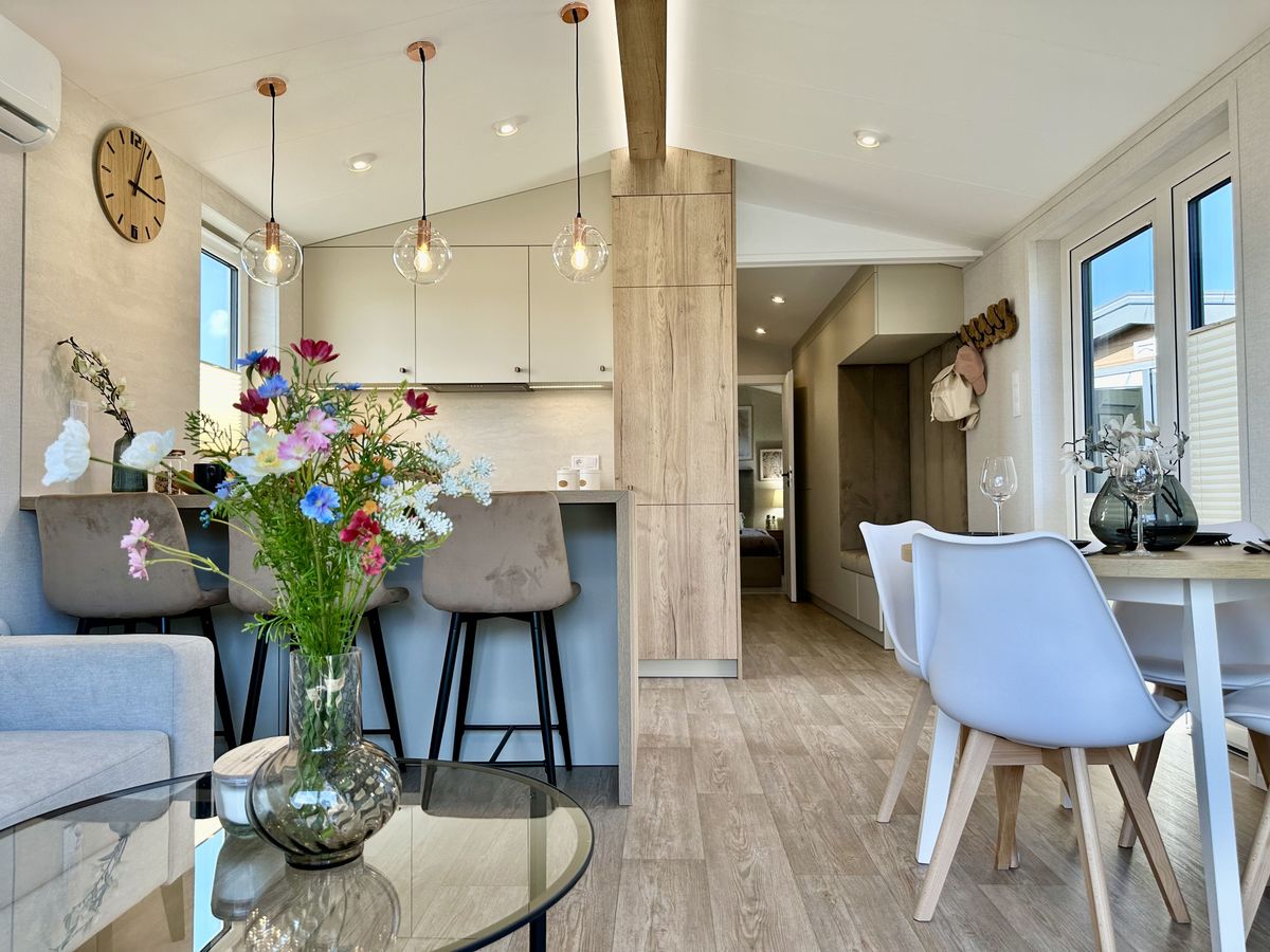 CASA MÓVIL ESMERALDA 12,90 X 4,13 MT