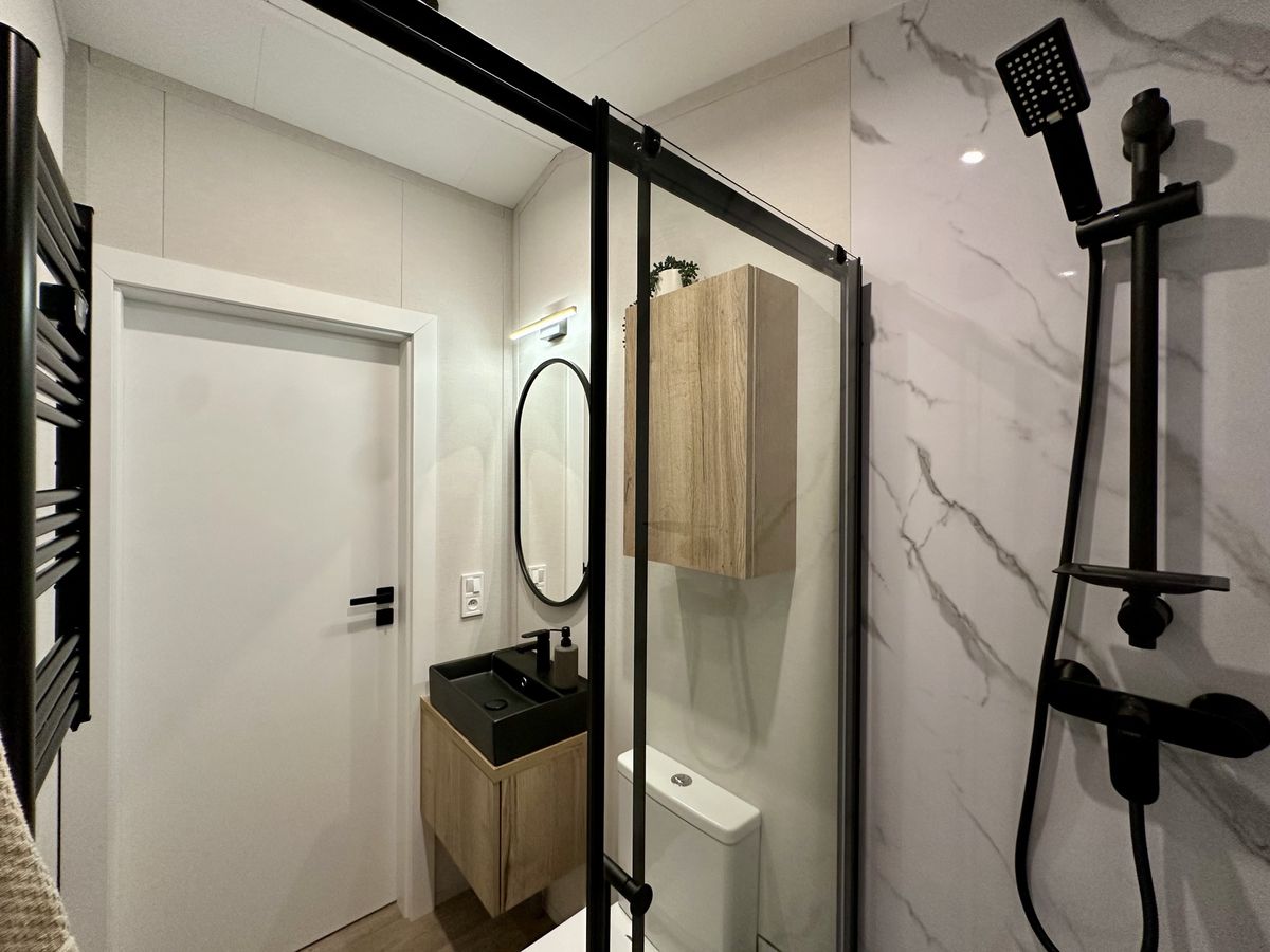 CASA MÓVIL ESMERALDA 12,90 X 4,13 MT