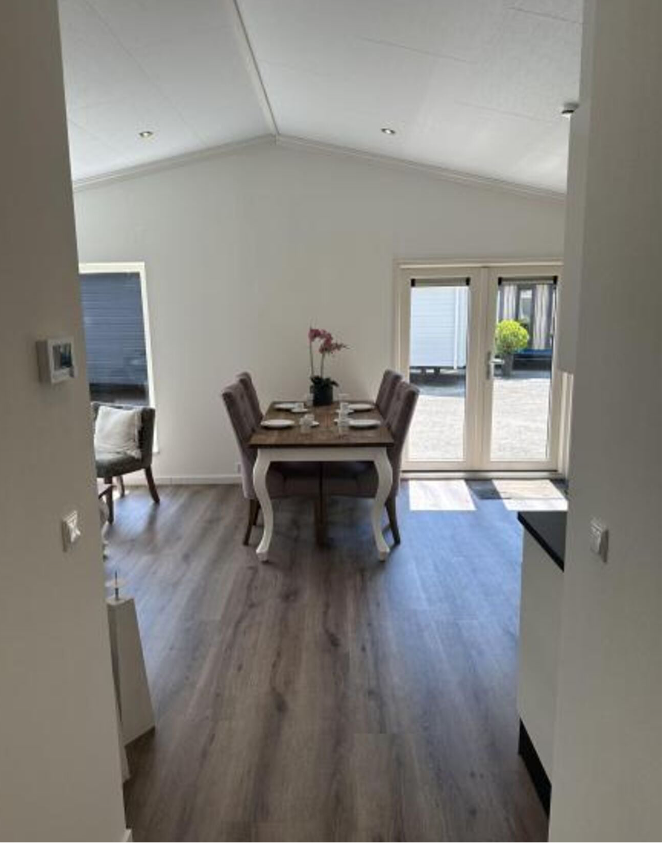 CASA MÓVIL SOLARIUM DOBLE (9,9 X 7,3 M)