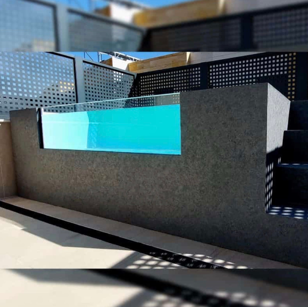 CONTENEDOR PISCINA ILÚ PRO 230