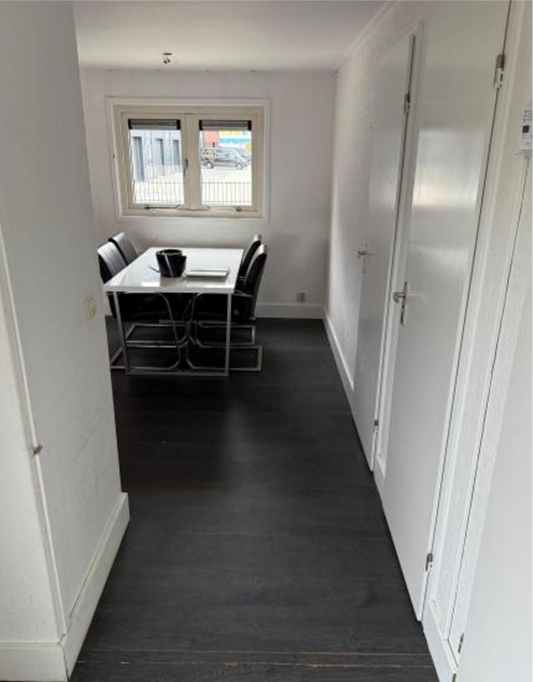 CASA MÓVIL FORMA L (10,35 X 8,55 M)