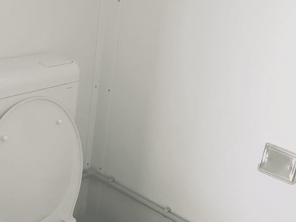 MÓDULO SANITARIO DE 10 PIES