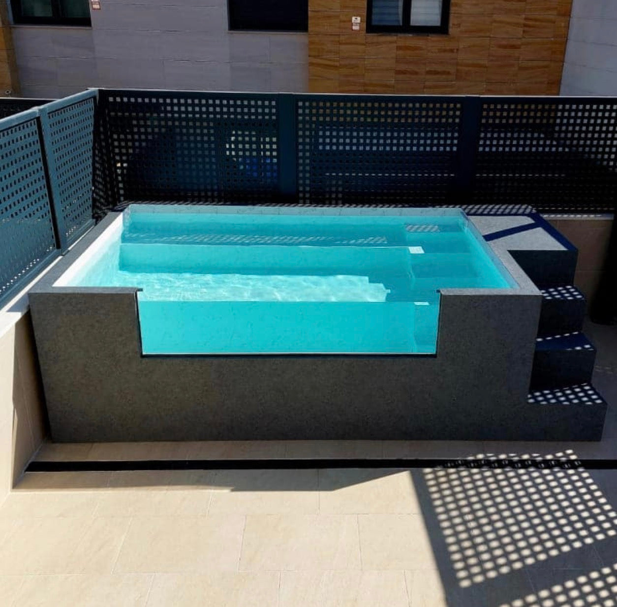 CONTENEDOR PISCINA ILÚ PRO 230