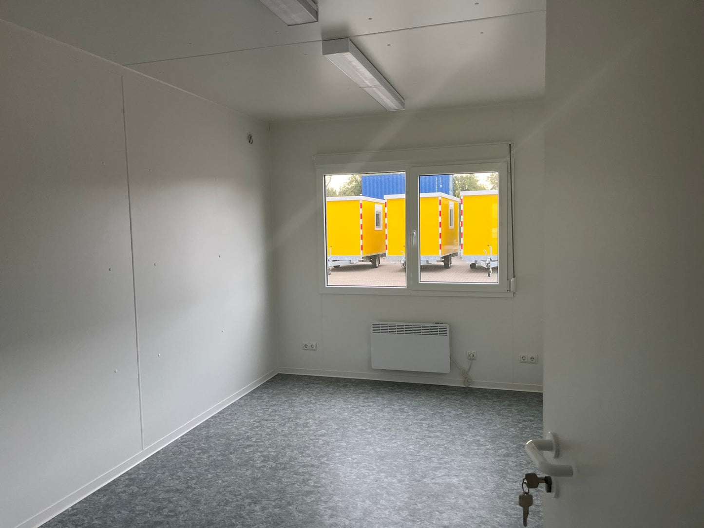 CONTENEDOR DE OFICINA 10 X 3 M