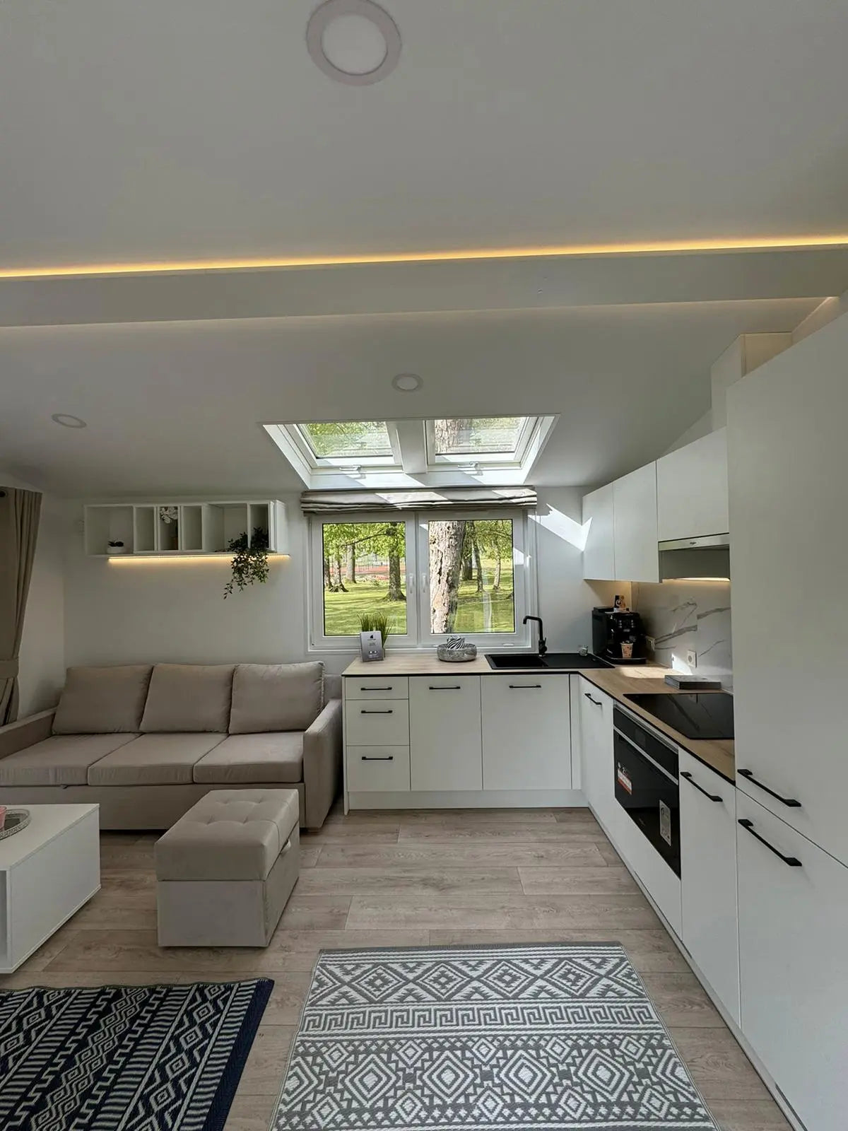 CASA MÓVIL CAPRI LUXURIOR (12,5 X 4,2 M)