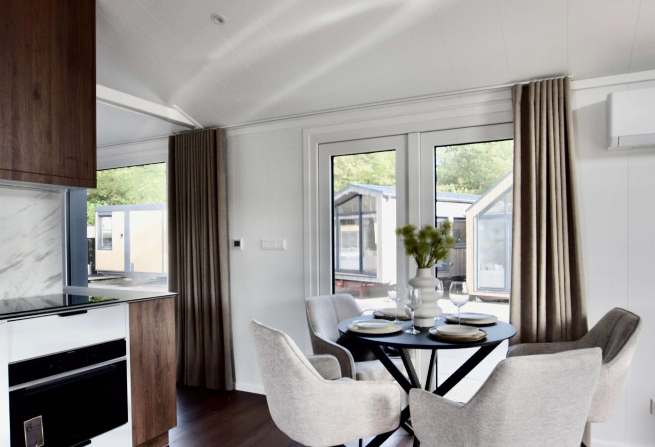 CASA MÓVIL ÉVOLUTION COPENHAGUE 2 DORMITORIOS (14 X 4,5 M)