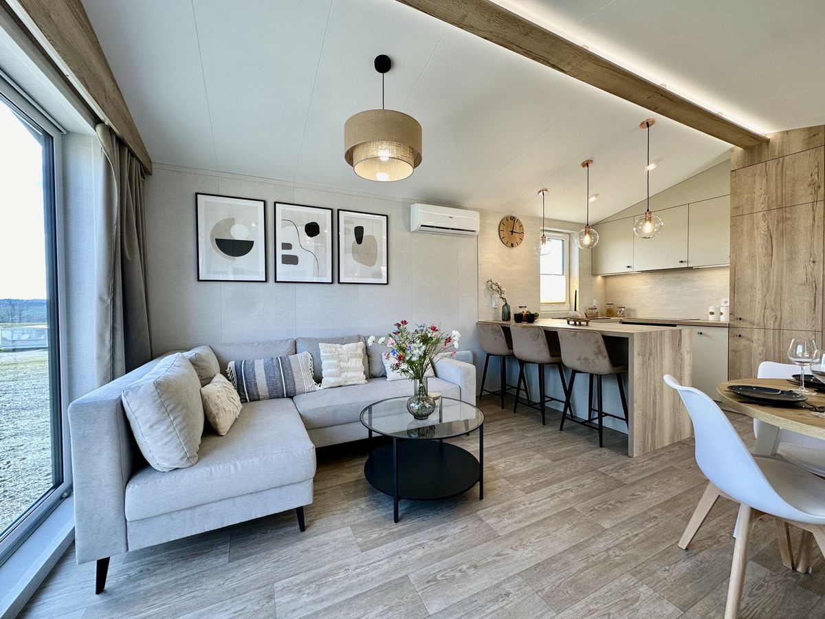 CASA MÓVIL ESMERALDA 12,90 X 4,13 MT