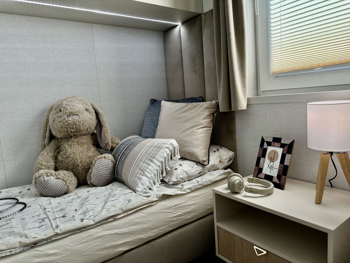 CASA MÓVIL ESMERALDA 12,90 X 4,13 MT