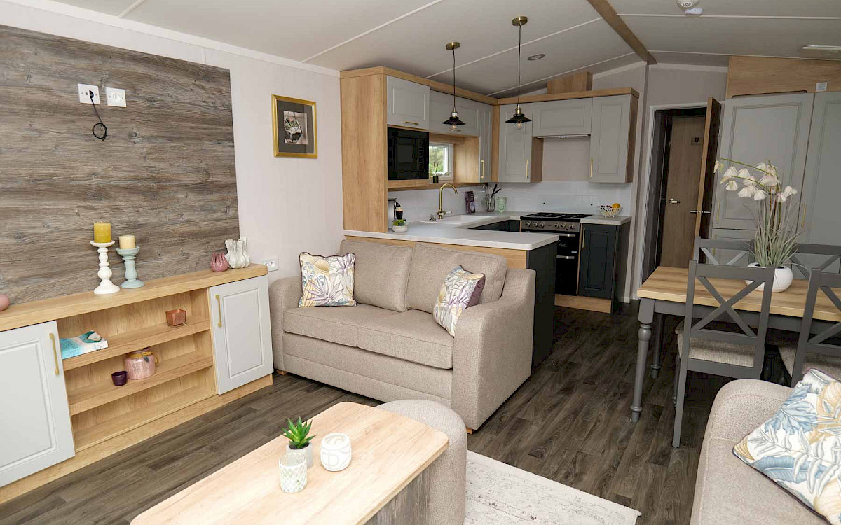 CASA MÓVIL SWIFT BURDEOS (11 X 3,7 M)