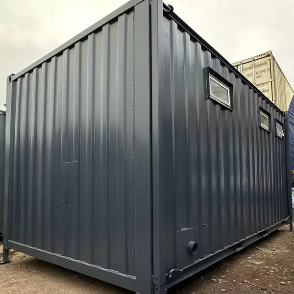 BLOQUE DE SANITARIOS 3+1 4,8 X 2,7M